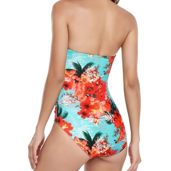 RELLECIGA One Piece Swimsuit - Picture 2 of 3